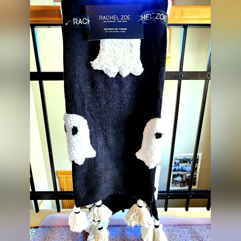 NWT Rachel Zoe Ghost Throw Blanket Viral Ghost Blanket Sherpa Ghost Throw